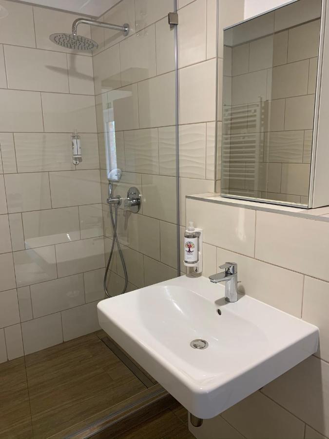 Oeregtoelgy Apartman Szar Luaran gambar